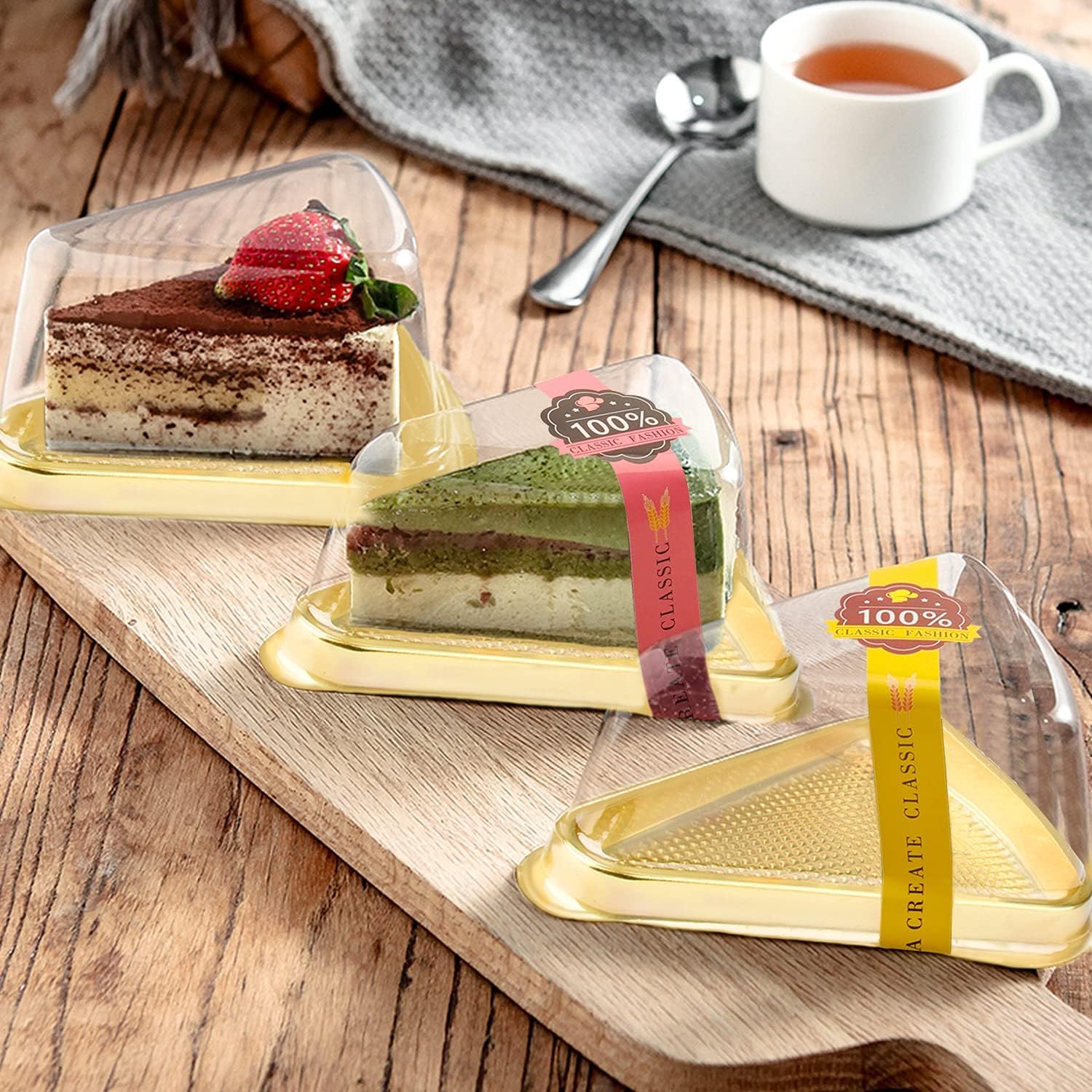 Alpha Basics Plastic 20pcs Transparent Cake Slice Pastry Box Triangle Cake box Golden Bottom