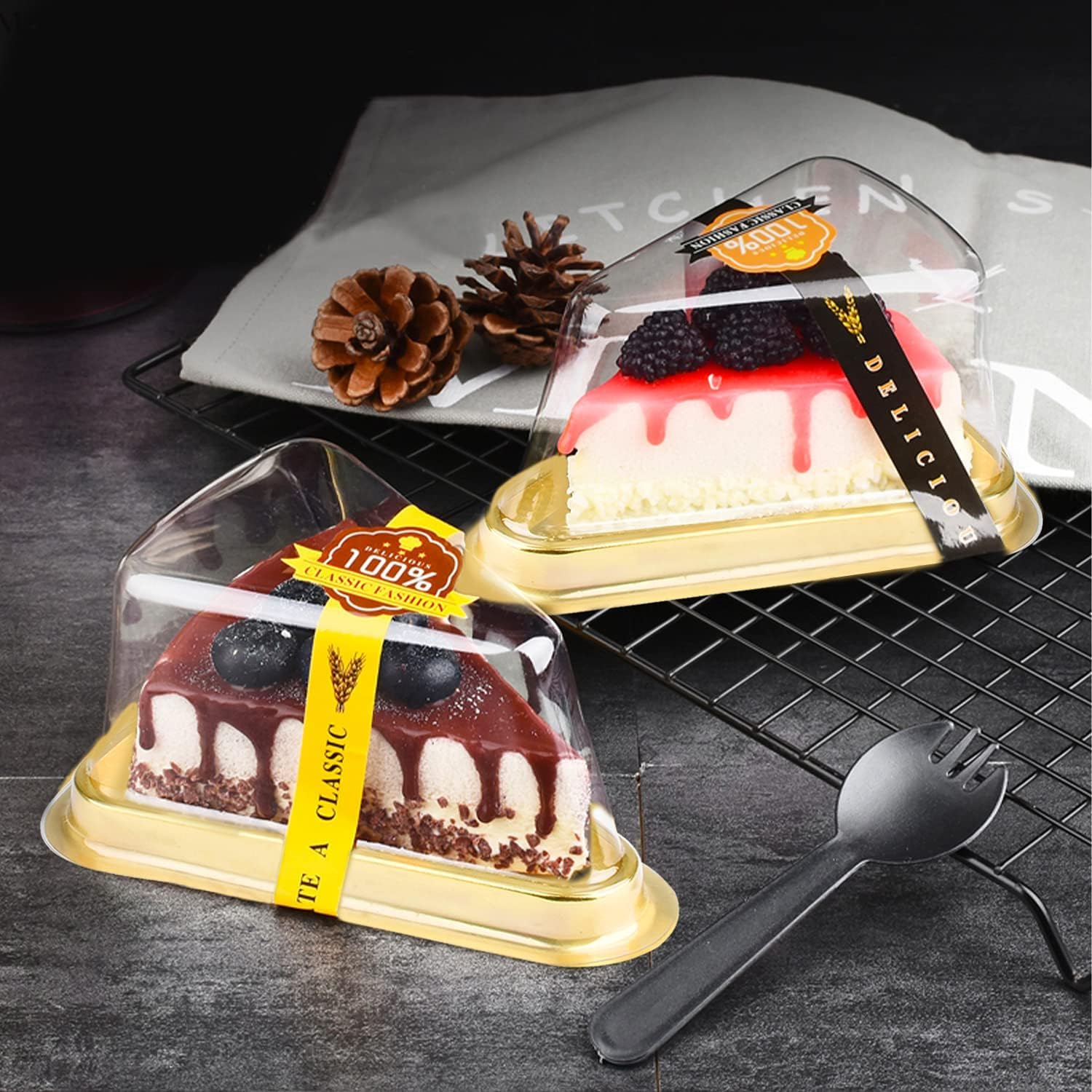 Alpha Basics Plastic 20pcs Transparent Cake Slice Pastry Box Triangle Cake box Golden Bottom